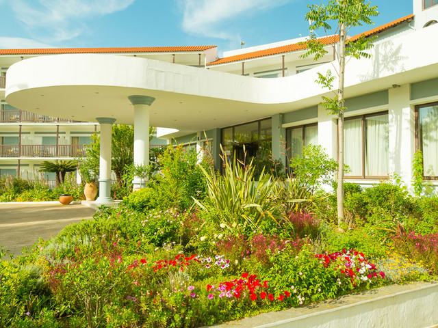 фото отеля Golden Coast Hotel & Bungalows изображение №29