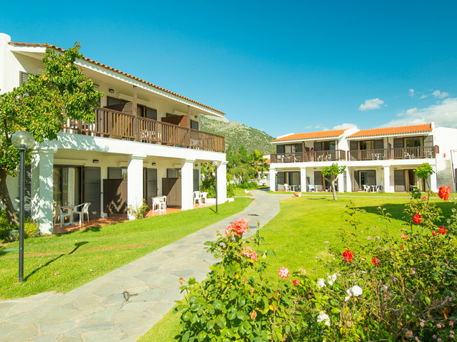 фото Golden Coast Hotel & Bungalows изображение №18