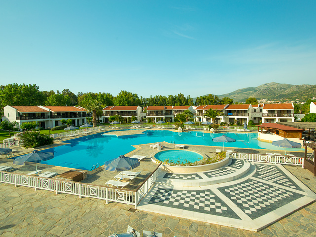 фотографии отеля Golden Coast Hotel & Bungalows изображение №15