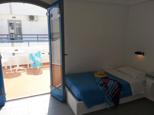 фото отеля Iro изображение №17