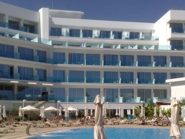 фотографии отеля Vrissaki Beach изображение №23