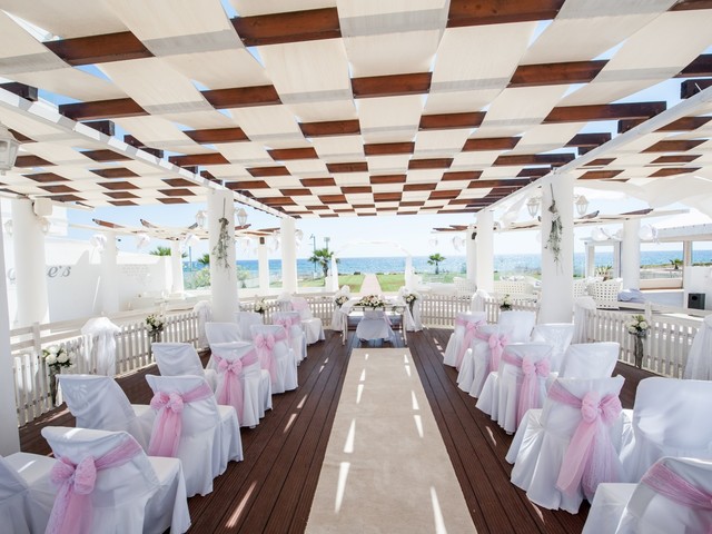 фото Pierre Anne Beach изображение №18