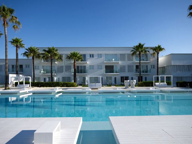 фото отеля So White Club Resort (ех. So White Boutique Suites) изображение №1