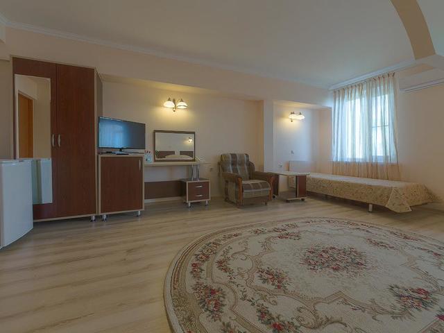 фото Селена (Selena) изображение №50