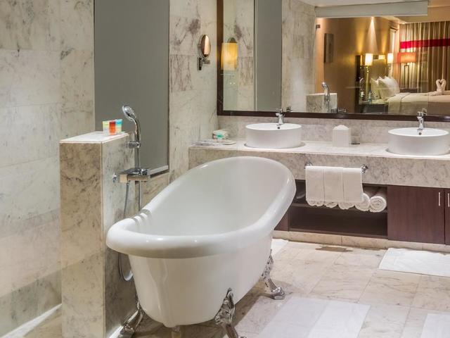 фотографии отеля Four Points By Sheraton Agra изображение №19
