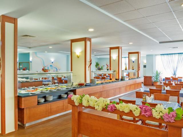 фотографии отеля Perla Beach I & II (Перла Бич I и II) изображение №11