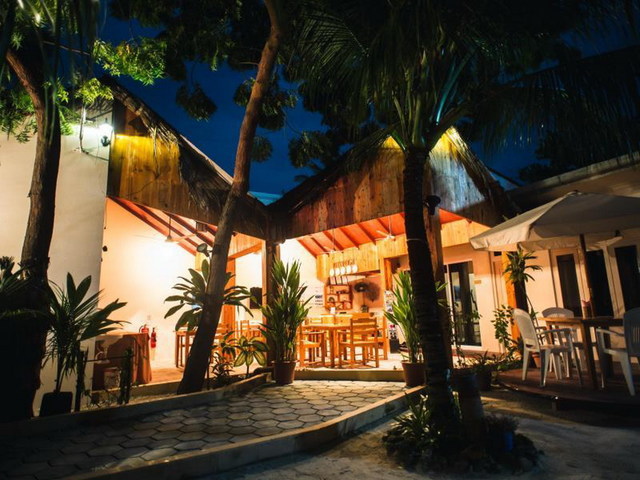 фото Holiday Lodge Maldives изображение №46