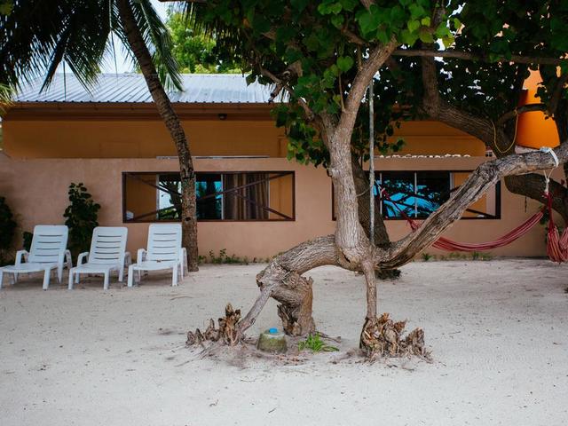 фото Holiday Lodge Maldives изображение №18