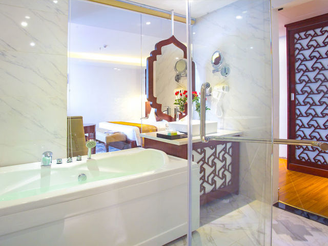 фото Cicilia Nha Trang Hotels & Spa изображение №22