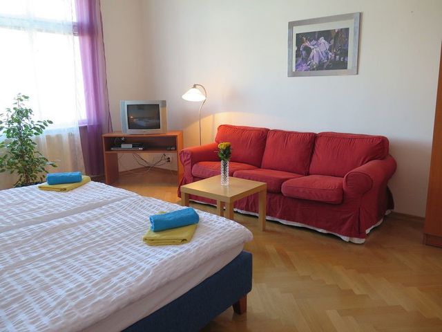 фото Green Oasis Wenceslas Square Apartment (ex. Green Oasis Apartments) изображение №42