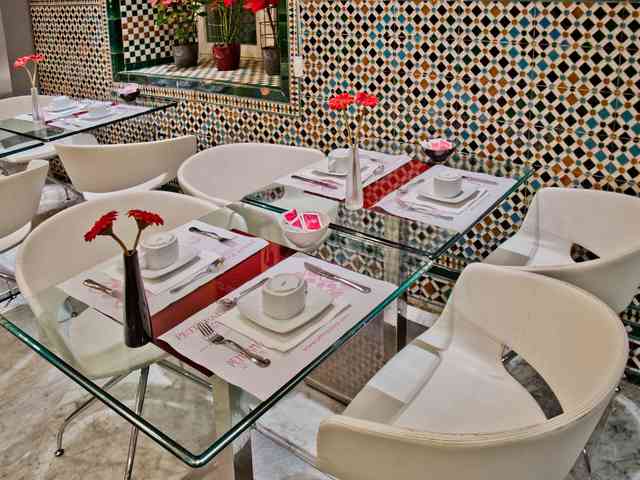 фотографии Petit Palace Santa Cruz изображение №16