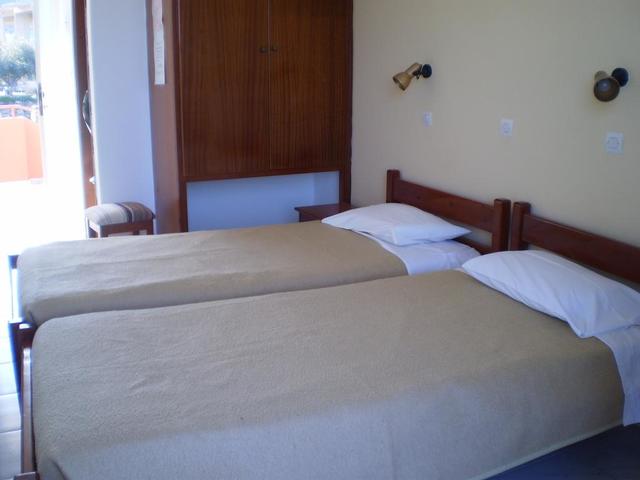 фотографии отеля Kefalos Studios изображение №7