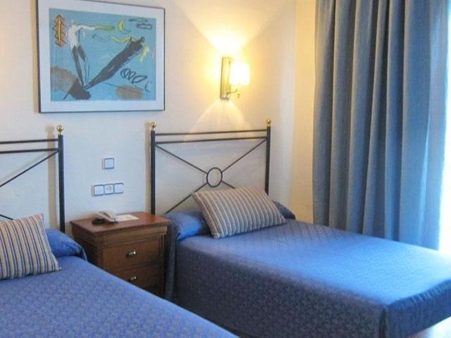 фото отеля Costa Brava изображение №17