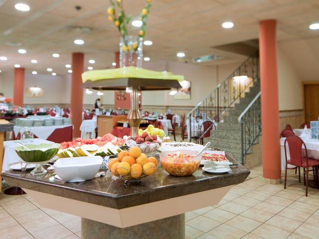 фото H TOP Royal Sun Suites (ex. H TOP Santa Susanna) изображение №22