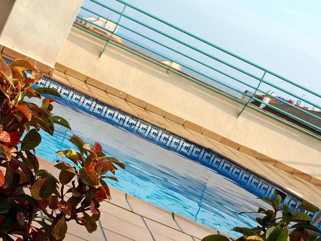 фото отеля H TOP Royal Sun Suites (ex. H TOP Santa Susanna) изображение №9