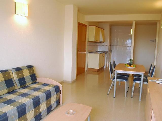 фотографии H TOP Royal Sun Suites (ex. H TOP Santa Susanna) изображение №4