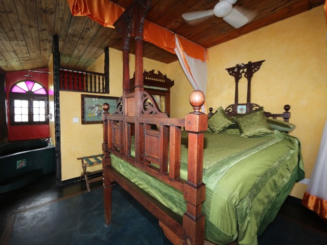 фото Emerson on Hurumzi (ex. 236 Hurumzi) изображение №46