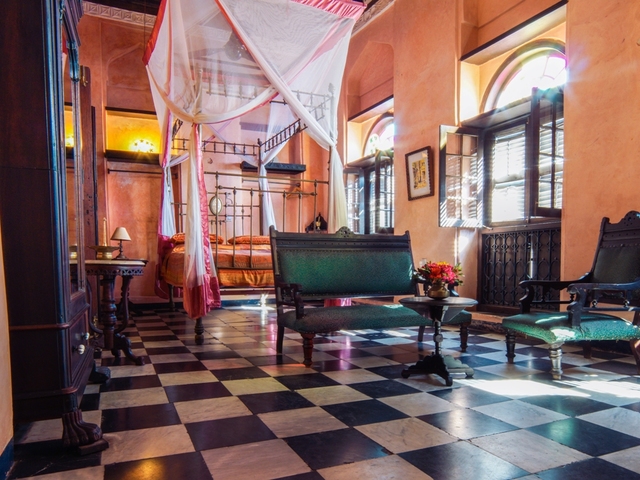 фото Emerson on Hurumzi (ex. 236 Hurumzi) изображение №18