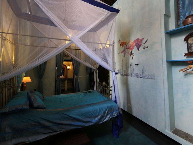 фото Emerson on Hurumzi (ex. 236 Hurumzi) изображение №2