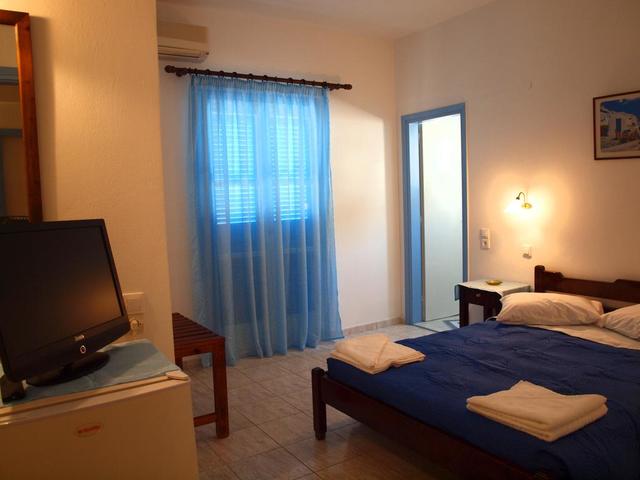 фотографии Narkissos Hotel изображение №8