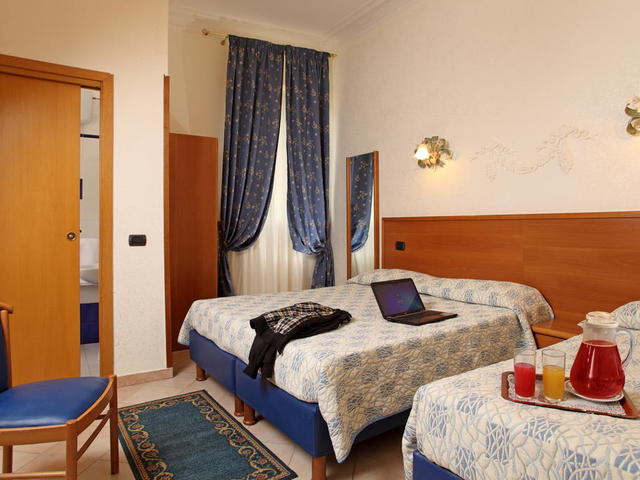 фото отеля Hotel Grifo изображение №17