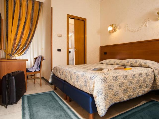 фотографии отеля Hotel Grifo изображение №11