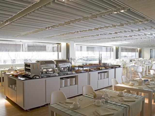 фотографии отеля NH Collection Barcelona Constanza изображение №7