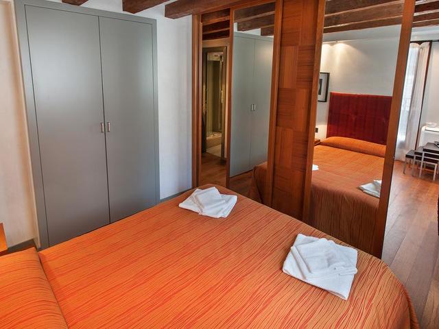 фотографии LMV - Exclusive Venice Apartments изображение №16