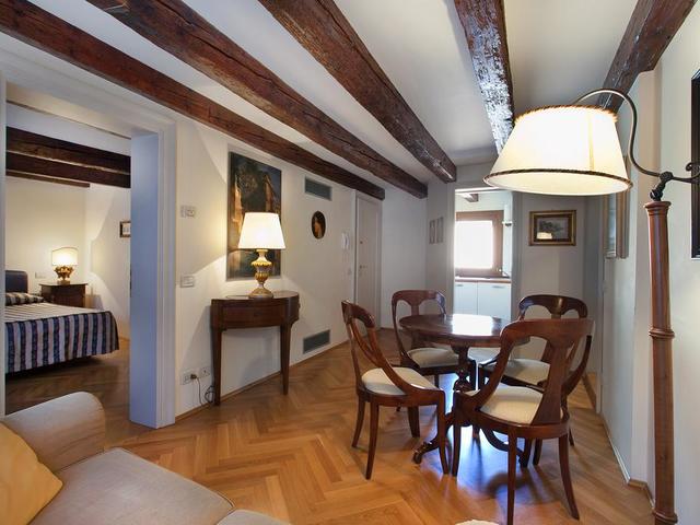 фото LMV - Exclusive Venice Apartments изображение №2