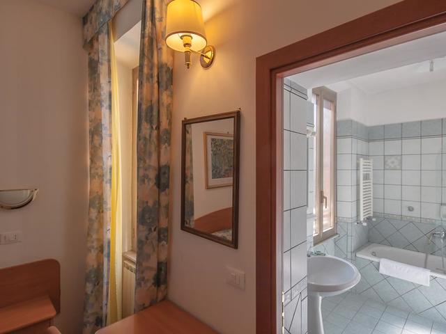 фотографии отеля  Hotel Tirreno изображение №11