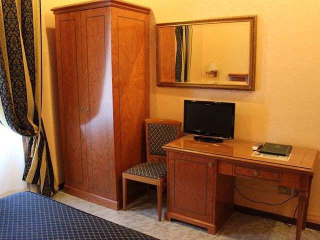 фотографии отеля Dependance Hotel Dei Consoli изображение №15