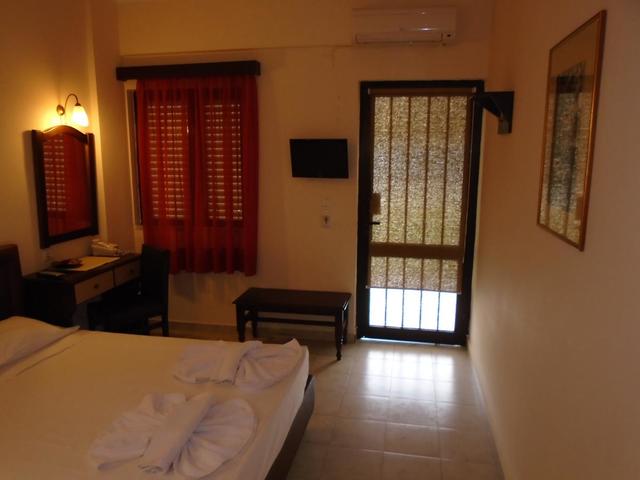 фото отеля Triton Rooms изображение №9