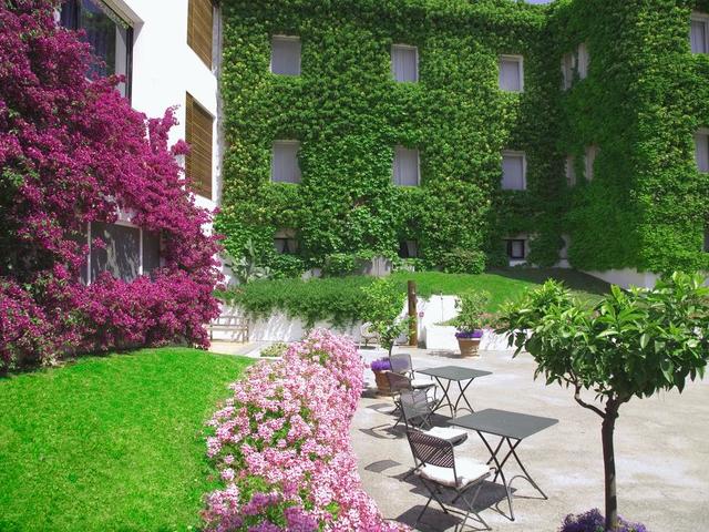 фотографии отеля Hotel Emilia изображение №39