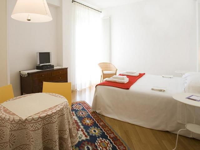 фотографии отеля Hotel Emilia изображение №27