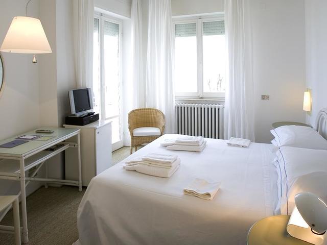 фото отеля Hotel Emilia изображение №25