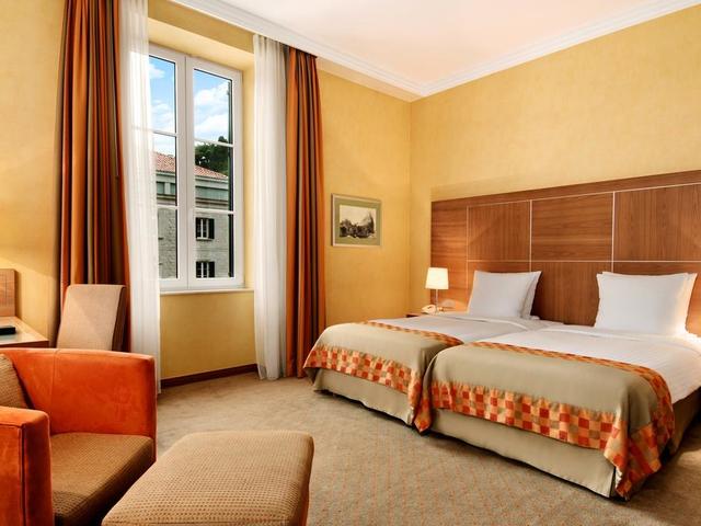 фотографии отеля Hilton Imperial изображение №23