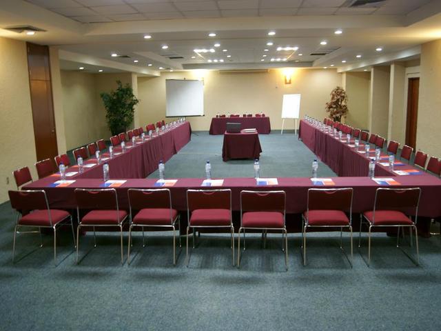 фотографии Howard Johnson Plaza Hotel Las Torres изображение №20