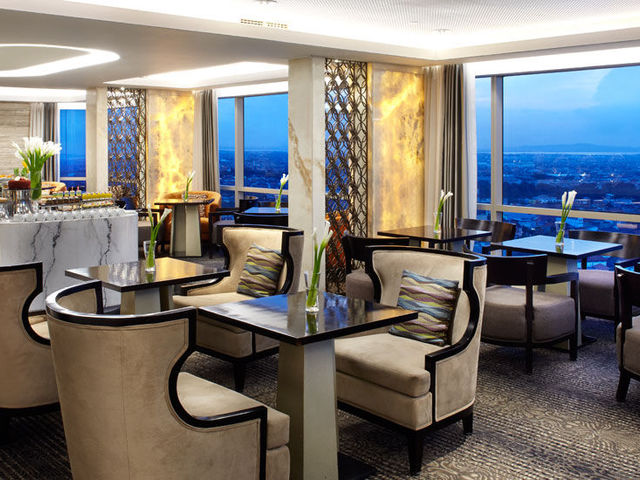 фотографии отеля JW Marriott Surabaya изображение №3