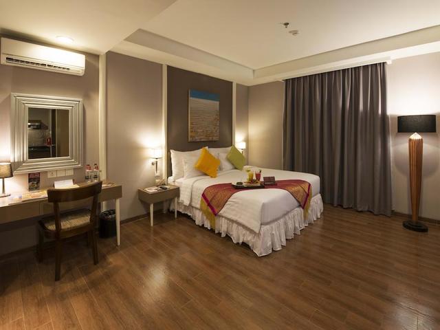 фотографии отеля Pranaya Suites изображение №27