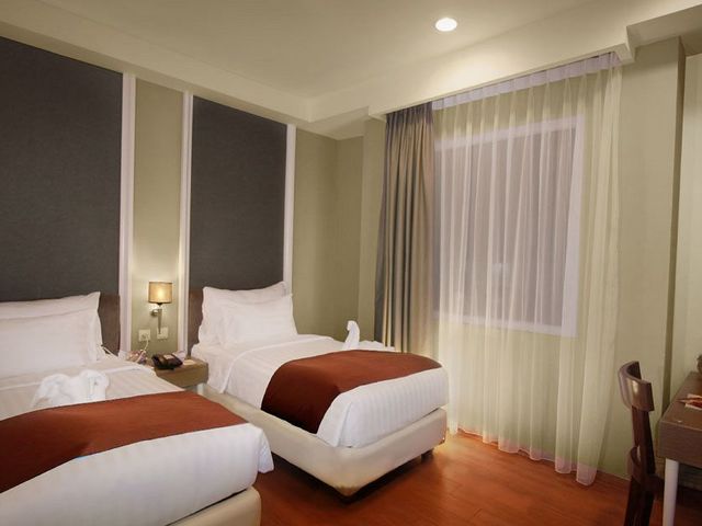 фотографии отеля Pranaya Suites изображение №3