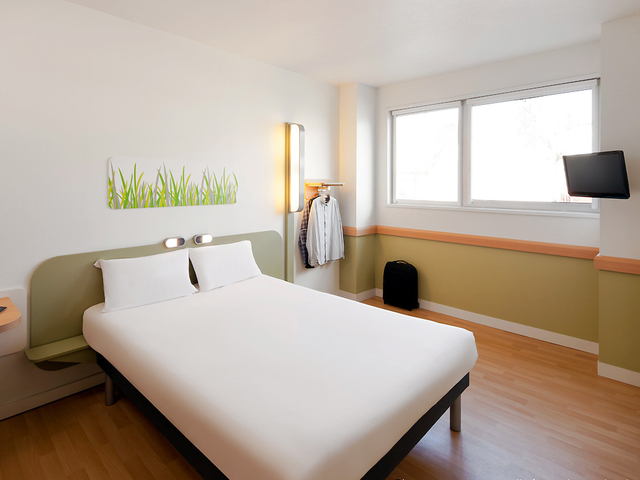 фотографии отеля ibis budget Bandung Asia Afrika изображение №3