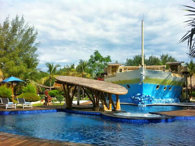 фотографии отеля Jambuluwuk Oceano Resort изображение №23