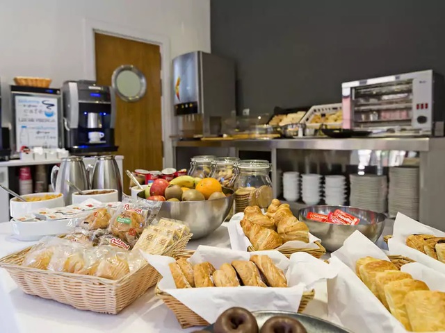 фото B&B Hotel Fuenlabrada (ex. Hotel Sidorme Fuenlabrada; Sercotel Gema Fuenlabrada) изображение №22