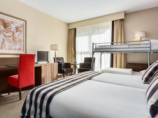 фото отеля NH Waalwijk изображение №25