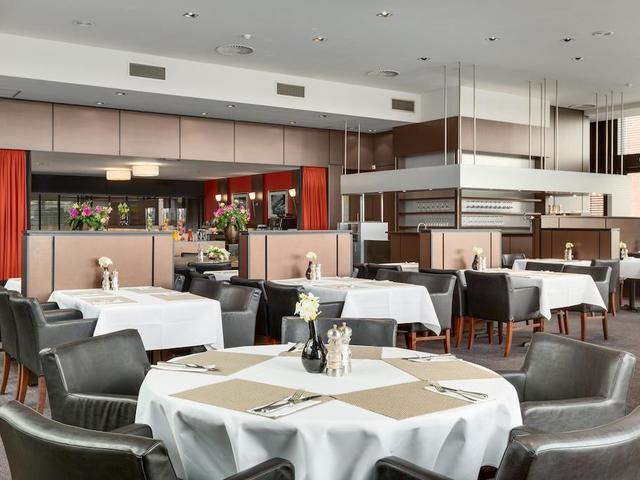 фото NH Waalwijk изображение №14