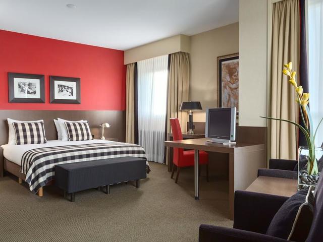 фотографии NH Waalwijk изображение №8