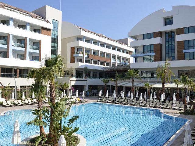 фото отеля Port Side Resort изображение №1