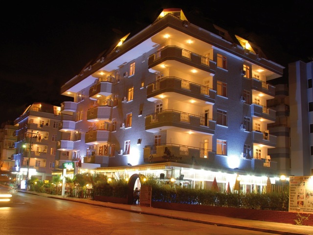 фото Alanya Risus Park (ex. Millenium Park; Huska Plaza) изображение №30