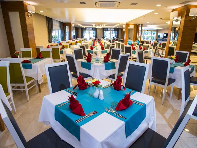 фото отеля Palm World Resort & Spa изображение №17
