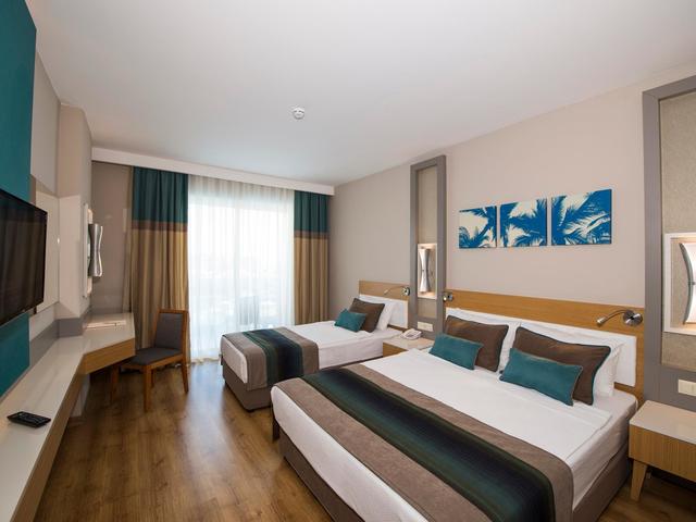 фото Palm World Resort & Spa изображение №14